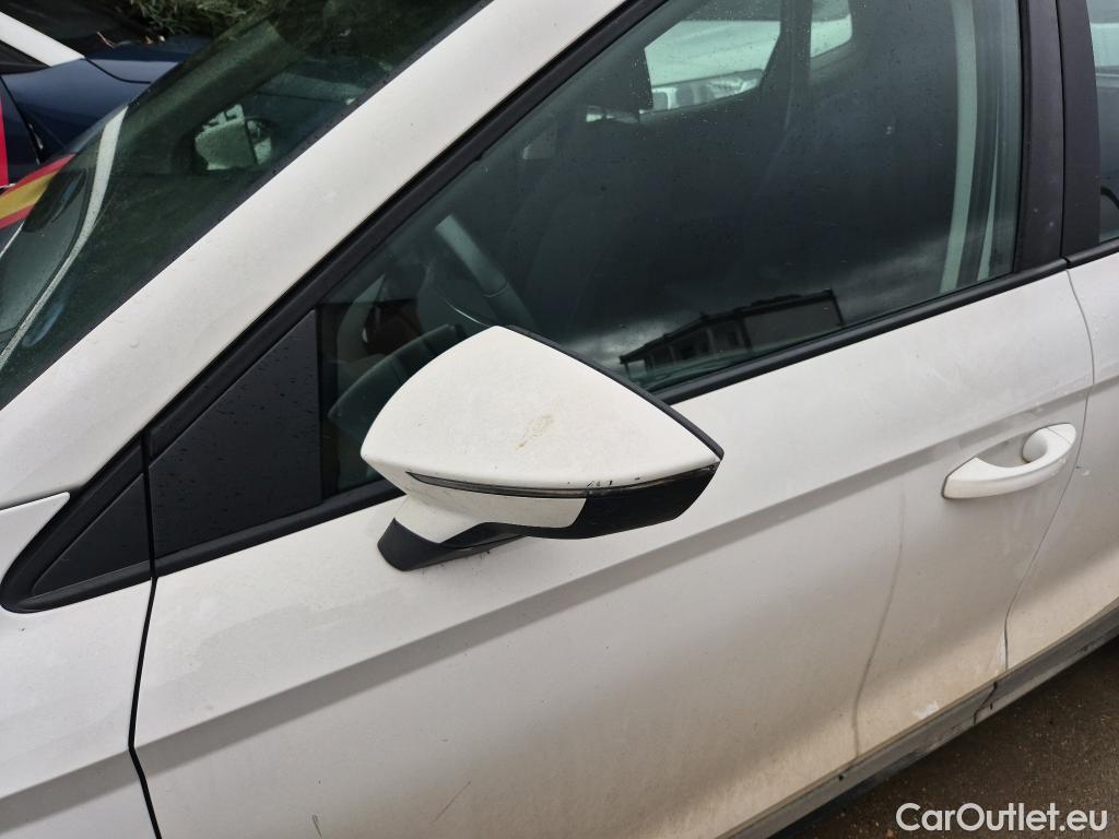  Seat  Arona  Style Special Edition 1.0 TSI 115CV MT6 6E #19