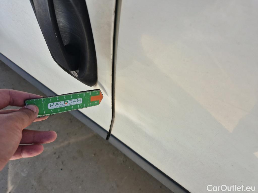  Opel  Combo OPEL  / 2012 / 3P / furgón derivado de turismo Cargo 1.3 CDTI 70kW (95CV) L1 H1 #30