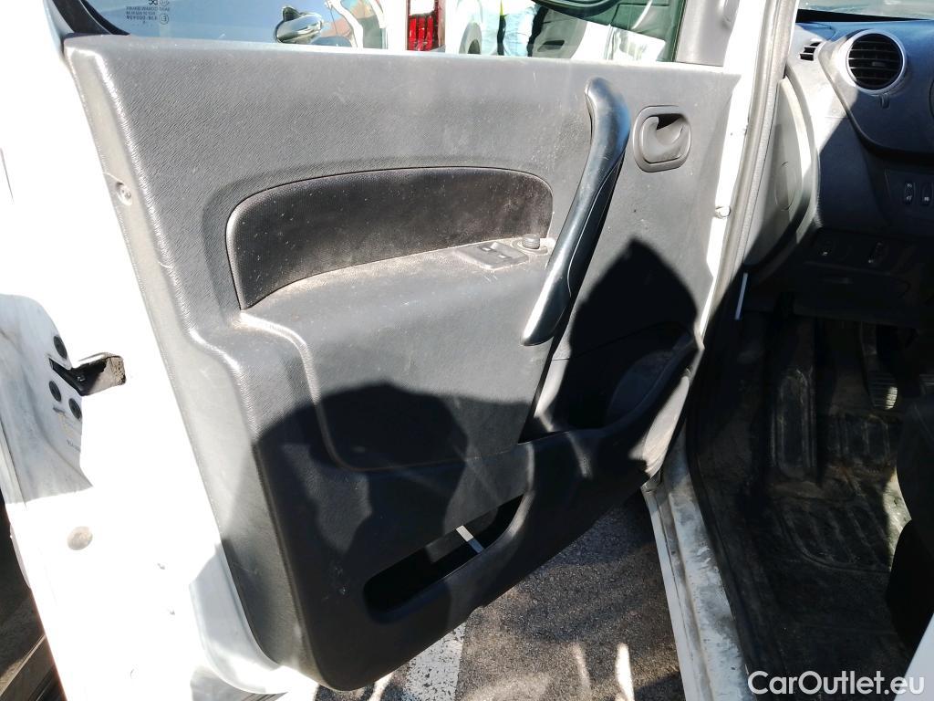  Renault  Kangoo RENAULT  Furgón/2013/3P/furgón derivado de turismo Profesional dCi 55 kW (75 CV) #32