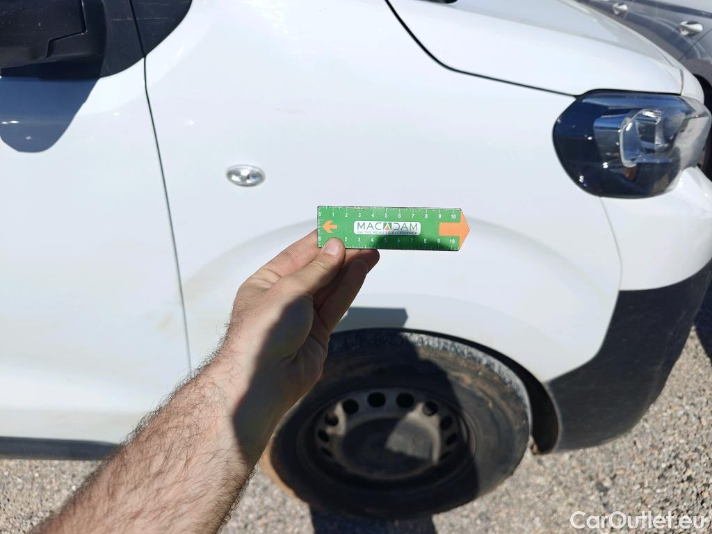  Peugeot  Expert PEUGEOT  / 2016 / 4P / furgón Furgón BlueHDi 100 S&S 6v Long #36