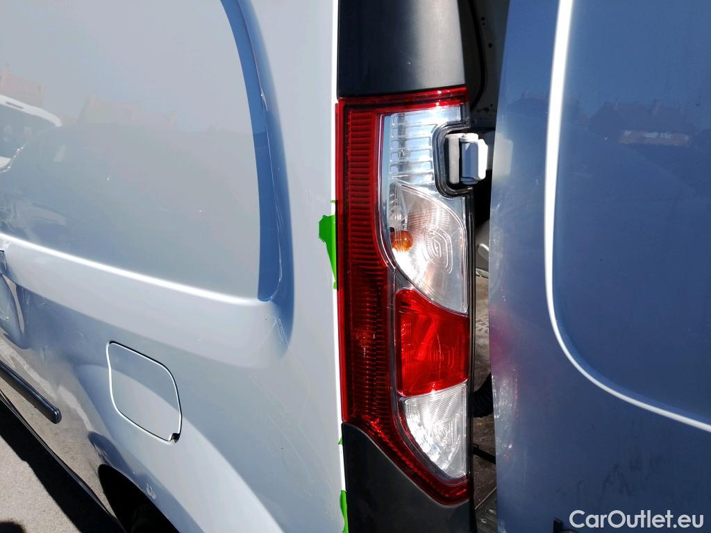  Renault  Kangoo RENAULT  Furgón/2013/3P/furgón derivado de turismo Profesional dCi 55 kW (75 CV) #19