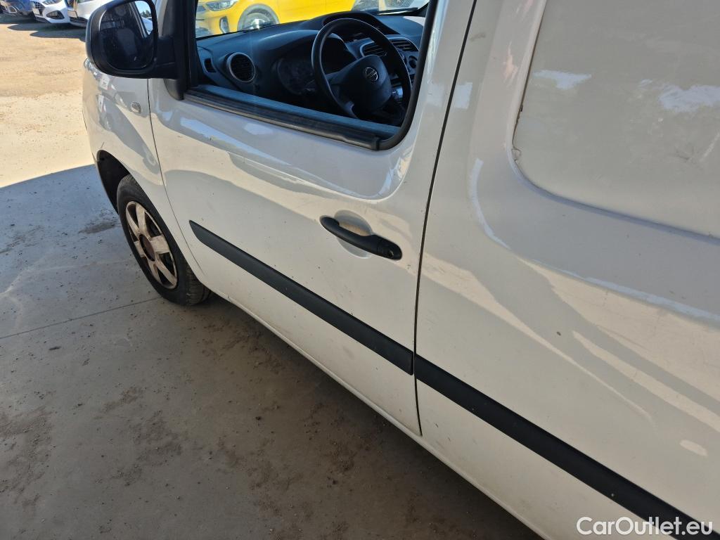  Nissan  NV200 NISSAN NV250 / 2019 / 4P / furgón 2pl 1.5dCi 70 kW (95CV) L2H1 ÓPTIMA #26