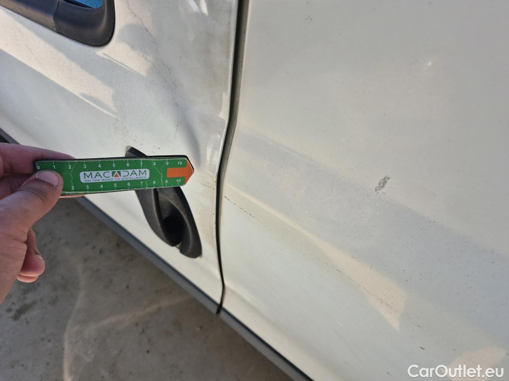  Opel  Combo OPEL  / 2012 / 3P / furgón derivado de turismo Cargo 1.3 CDTI 70kW (95CV) L1 H1 #31