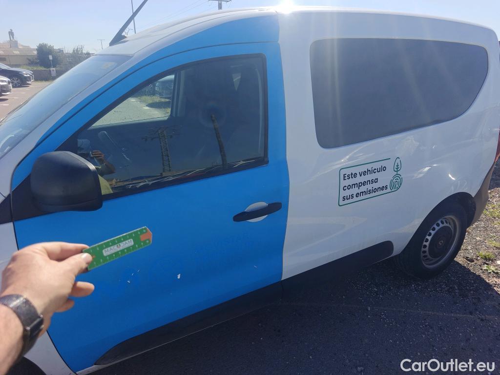  Renault  EXPRESS RENAULT  / 2021 / 4P / furgón derivado de turismo Confort 1.5 Blue dCi 55 kW (75 cv) #11