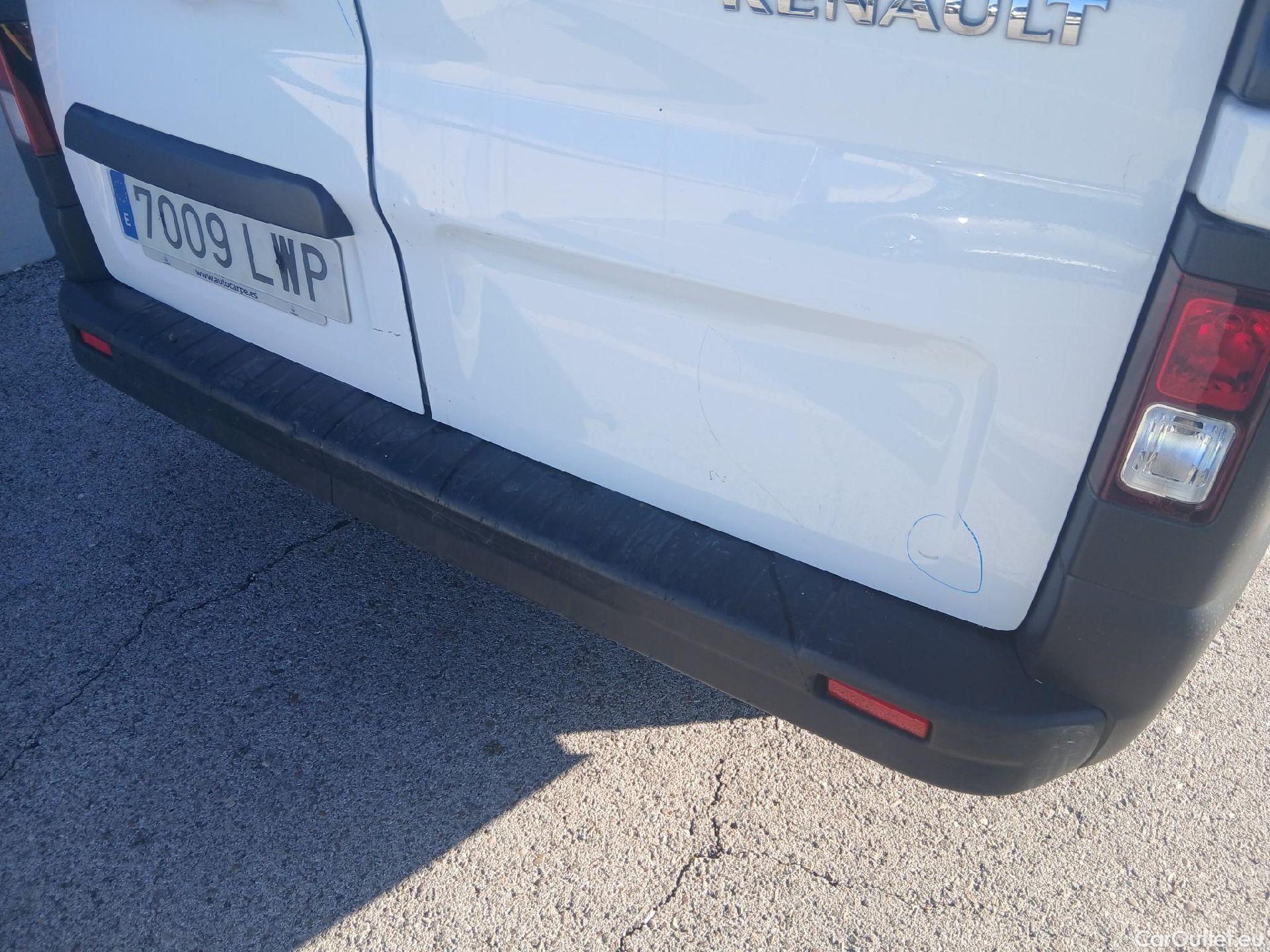  Renault  Trafic RENAULT  / 2021 / 4P / furgón Furgón L1H1 Blue dCi 96 Kw (130 CV) CUA #41