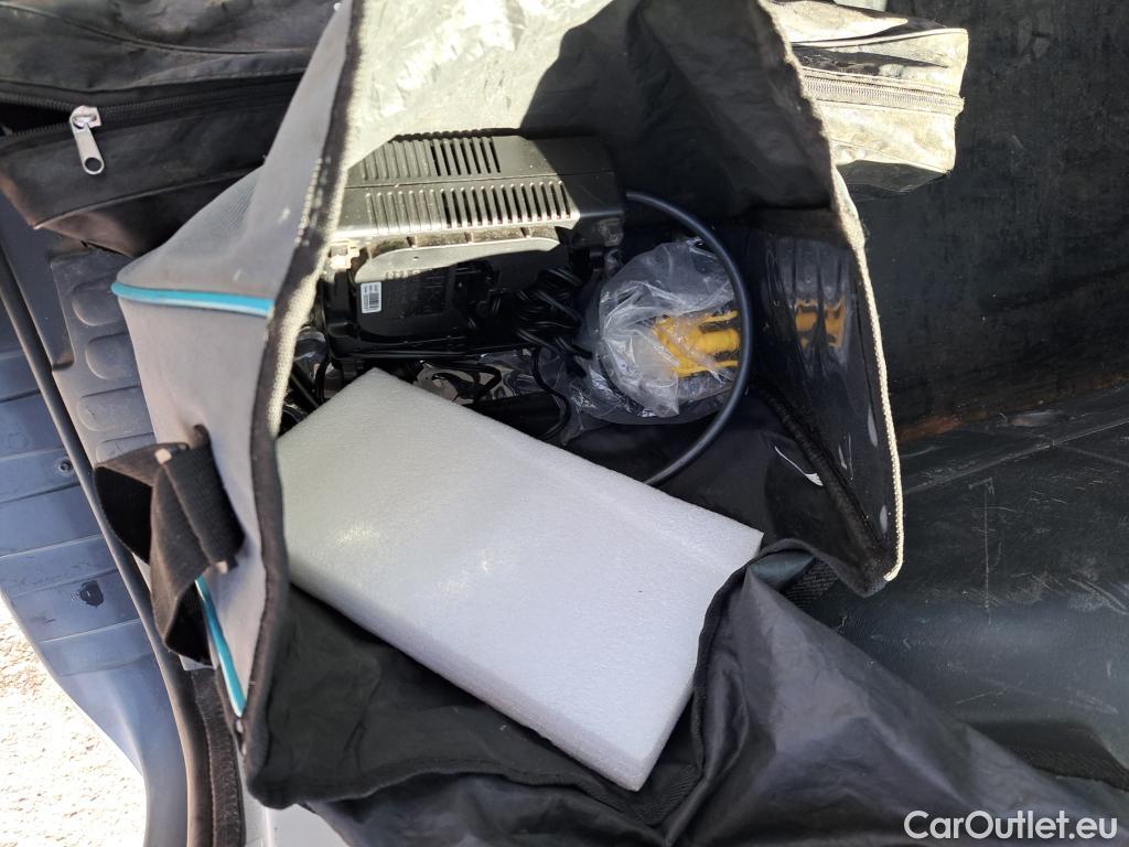  Renault  Kangoo RENAULT  Z.E./2013/4P/furgón derivado de turismo Maxi Z.E. 5 plazas #2