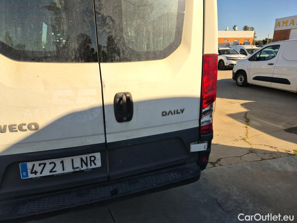  Iveco  Daily IVECO  / 2019 / 4P / combi 35S 14H V 4100/H2 16H M3 #5