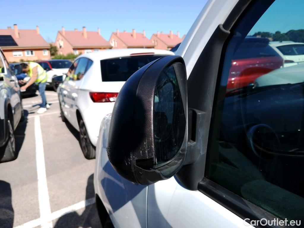  Renault  Kangoo RENAULT  Furgón/2013/3P/furgón derivado de turismo Profesional dCi 55 kW (75 CV) #37