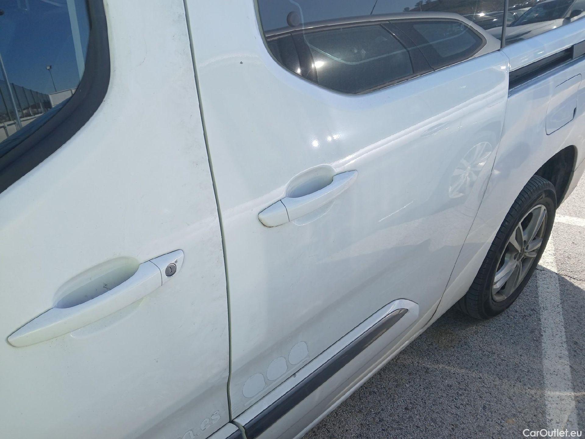  Toyota  Proace TOYOTA  City / 2020 / 5P / combi 1.5D 96kW (130CV) VX L2 7 PLAZAS #17