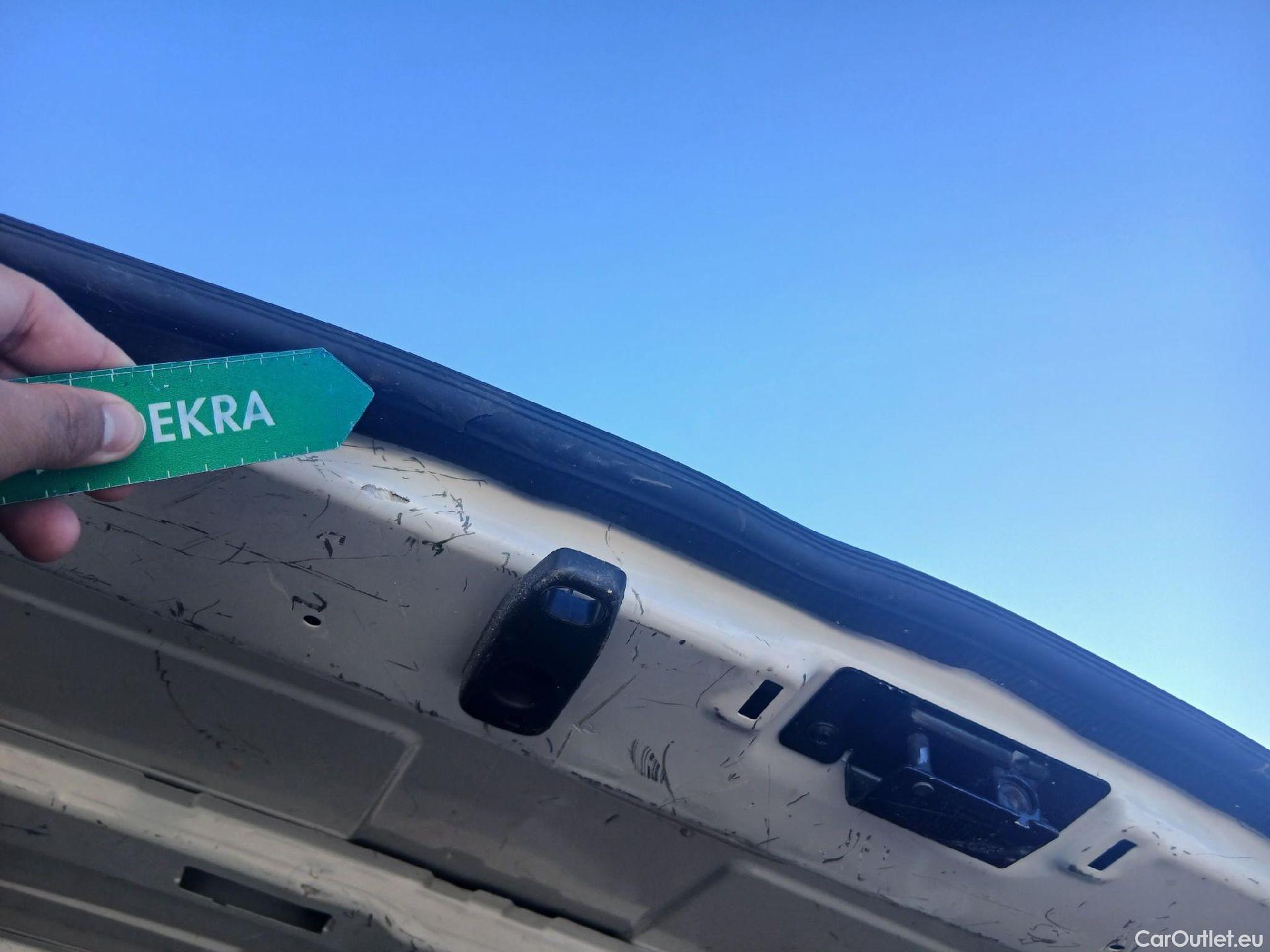  Renault  Trafic RENAULT  / 2021 / 4P / furgón Furgón L1H1 Blue dCi 96 Kw (130 CV) CUA #6