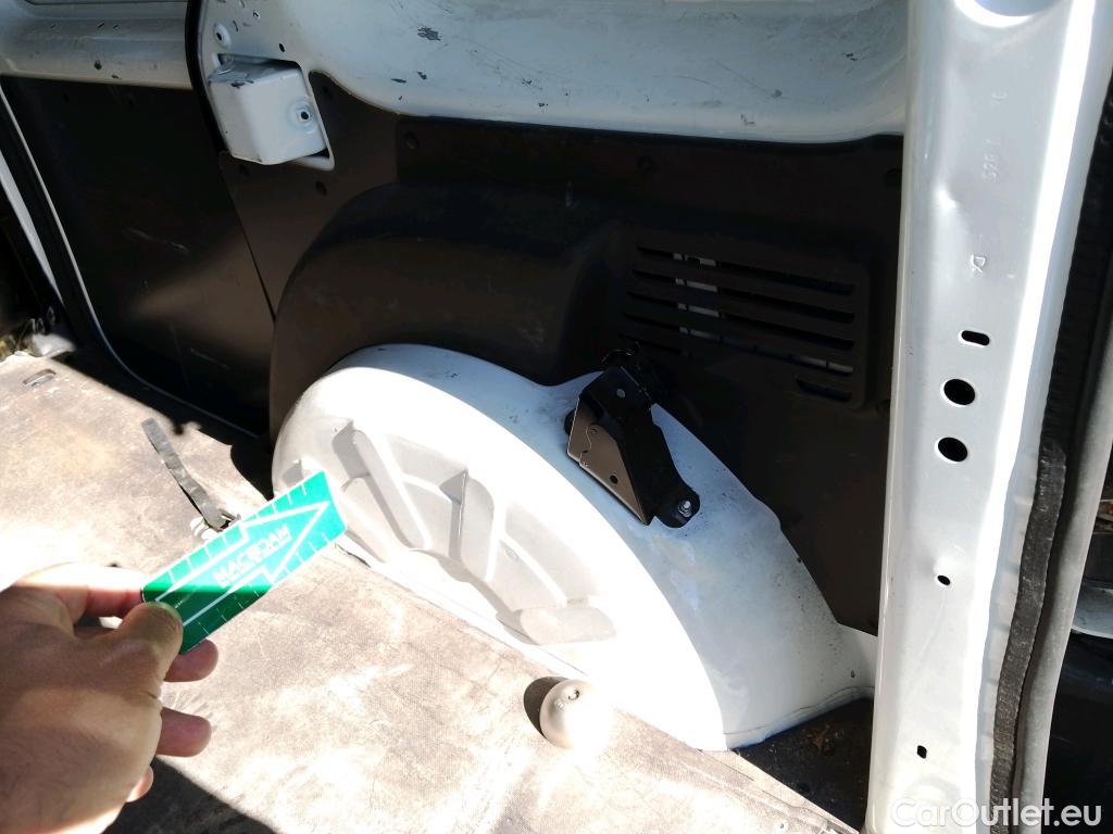  Renault  Kangoo RENAULT  Furgón/2013/3P/furgón derivado de turismo Profesional dCi 55 kW (75 CV) #36