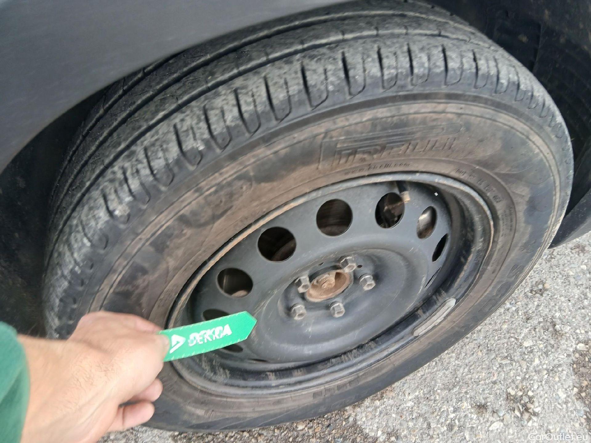  Peugeot  RIFTER PEUGEOT  / 2018 / 4P / combi Active Standard BlueHDi 73kW (IND) #53