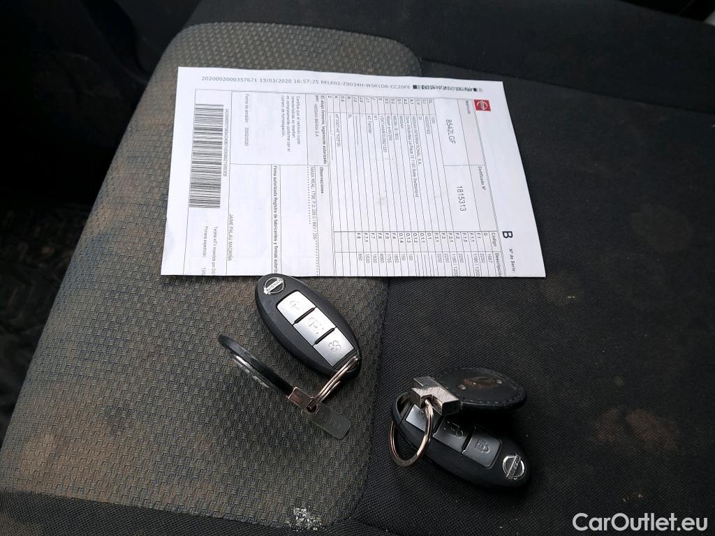  Nissan  NV200 NISSAN e- / 2009 / 5P / combi Combi 5 40 kWh PROFESIONAL #29