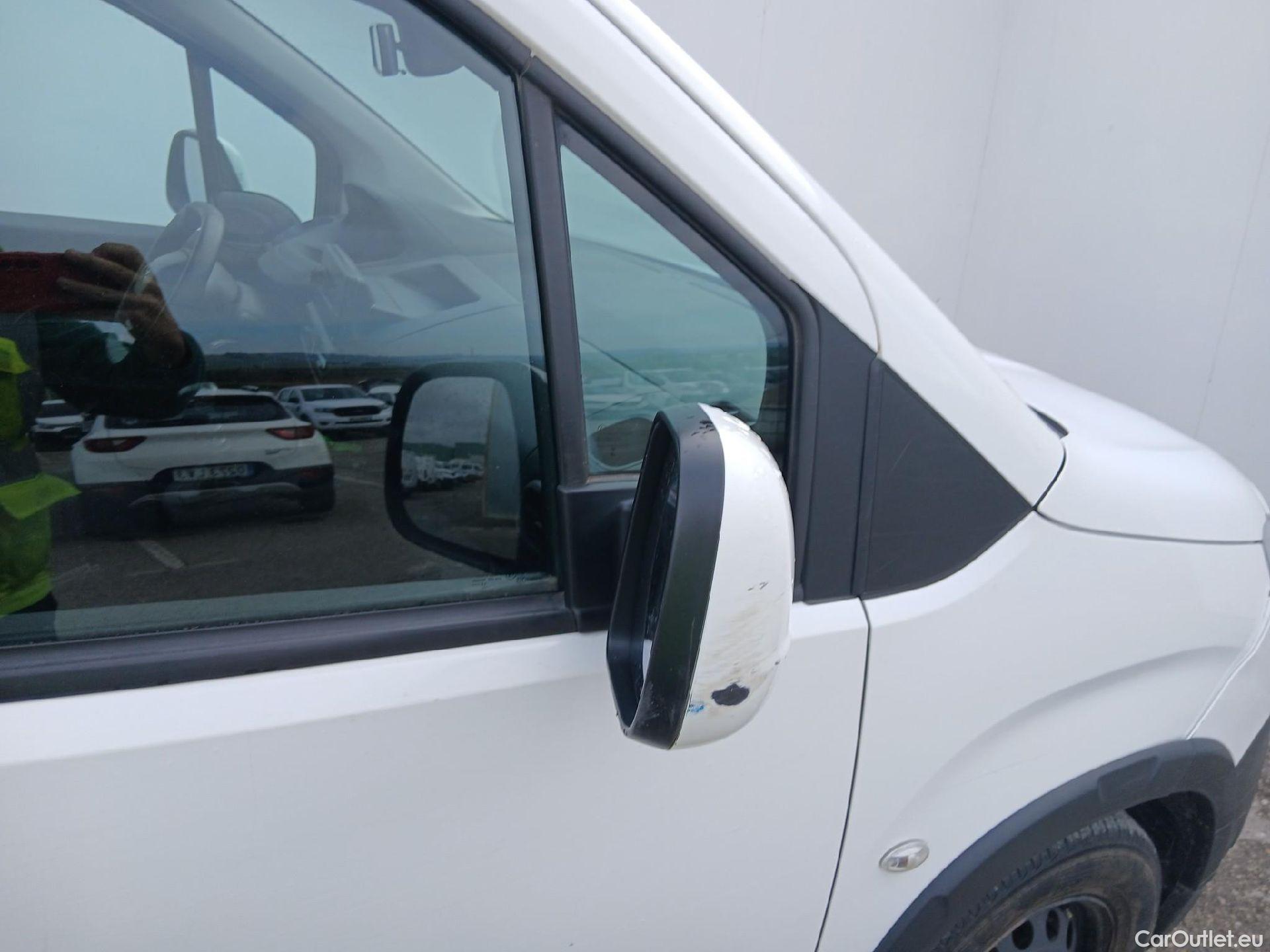  Peugeot  RIFTER PEUGEOT  / 2018 / 4P / combi Active Standard BlueHDi 73kW (IND) #48