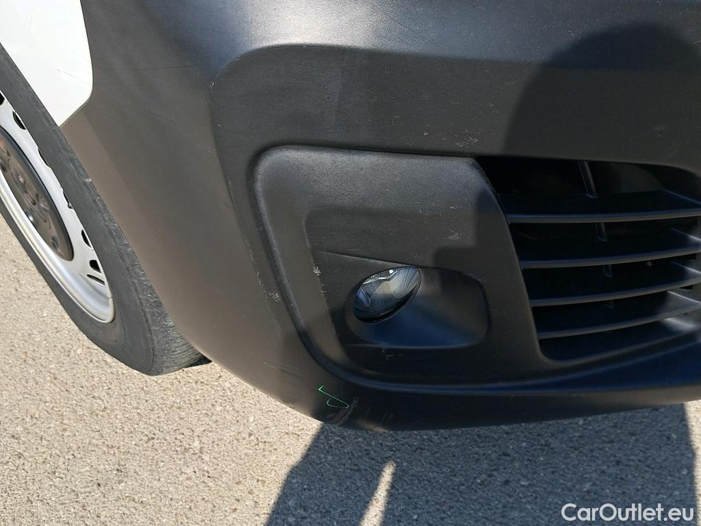  Peugeot  Expert PEUGEOT  / 2016 / 4P / furgón Furgón Premium 1.5 BlueHDi 100 Standard (AC) #22