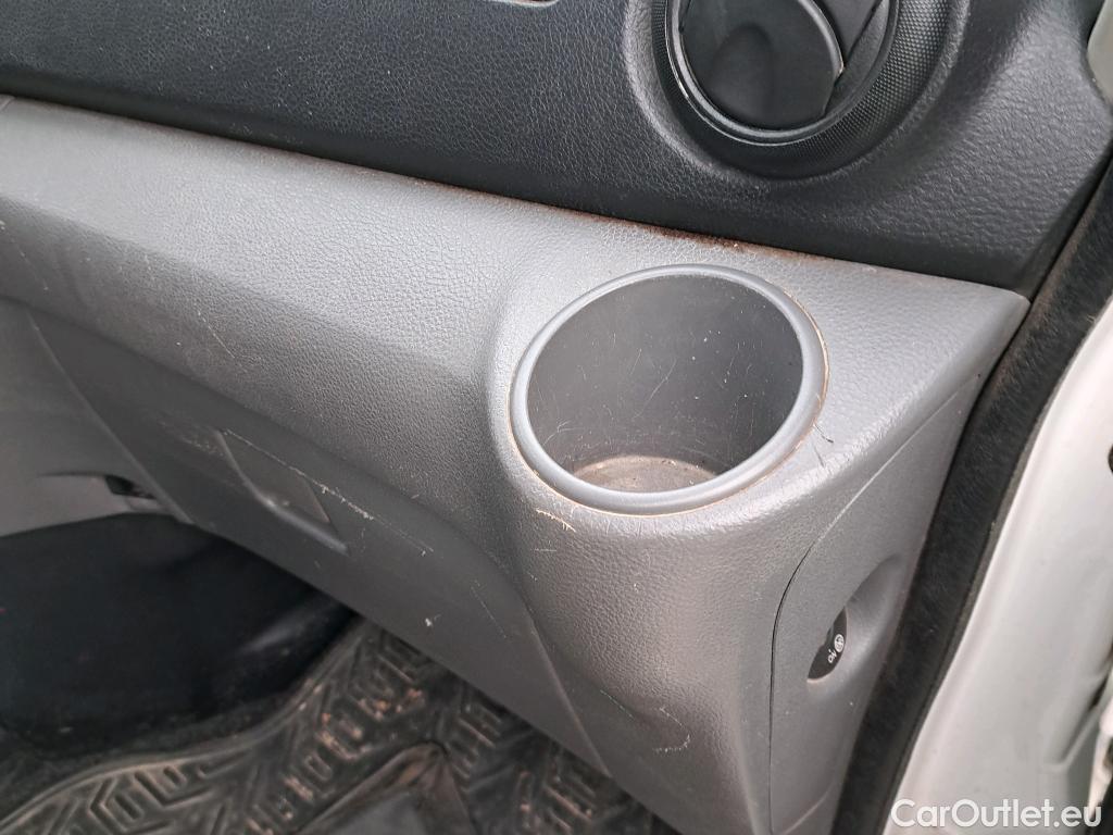  Nissan  NV200 NISSAN e- / 2009 / 5P / combi Combi 5 40 kWh PROFESIONAL #20