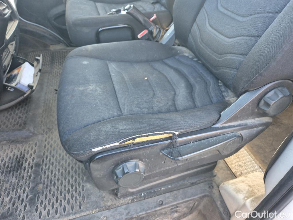  Iveco  Daily IVECO  / 2019 / 4P / combi 35S 14H V 4100/H2 16H M3 #24