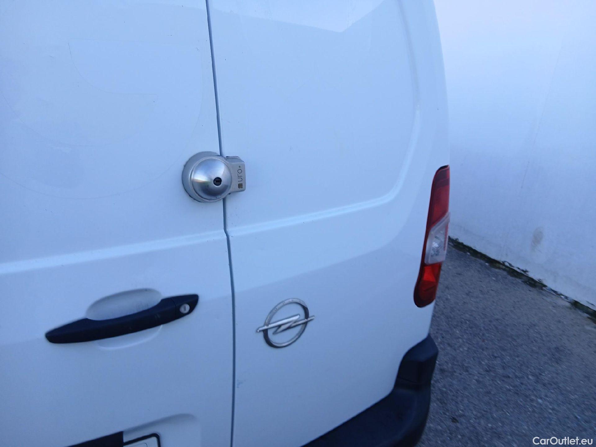  Opel  Combo OPEL  / 2018 / 3P / furgón derivado de turismo 1.5 TD 75kW (100CV) Express L H1 650kg #21