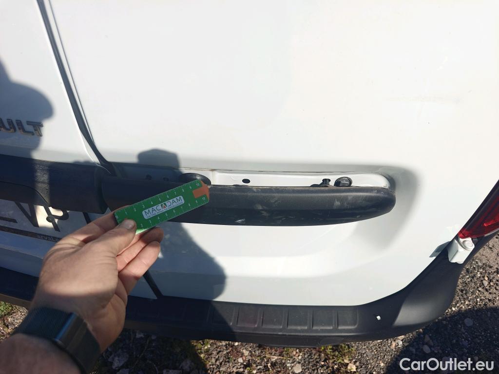  Renault  EXPRESS RENAULT  / 2021 / 4P / furgón derivado de turismo Confort 1.5 Blue dCi 55 kW (75 cv) #32