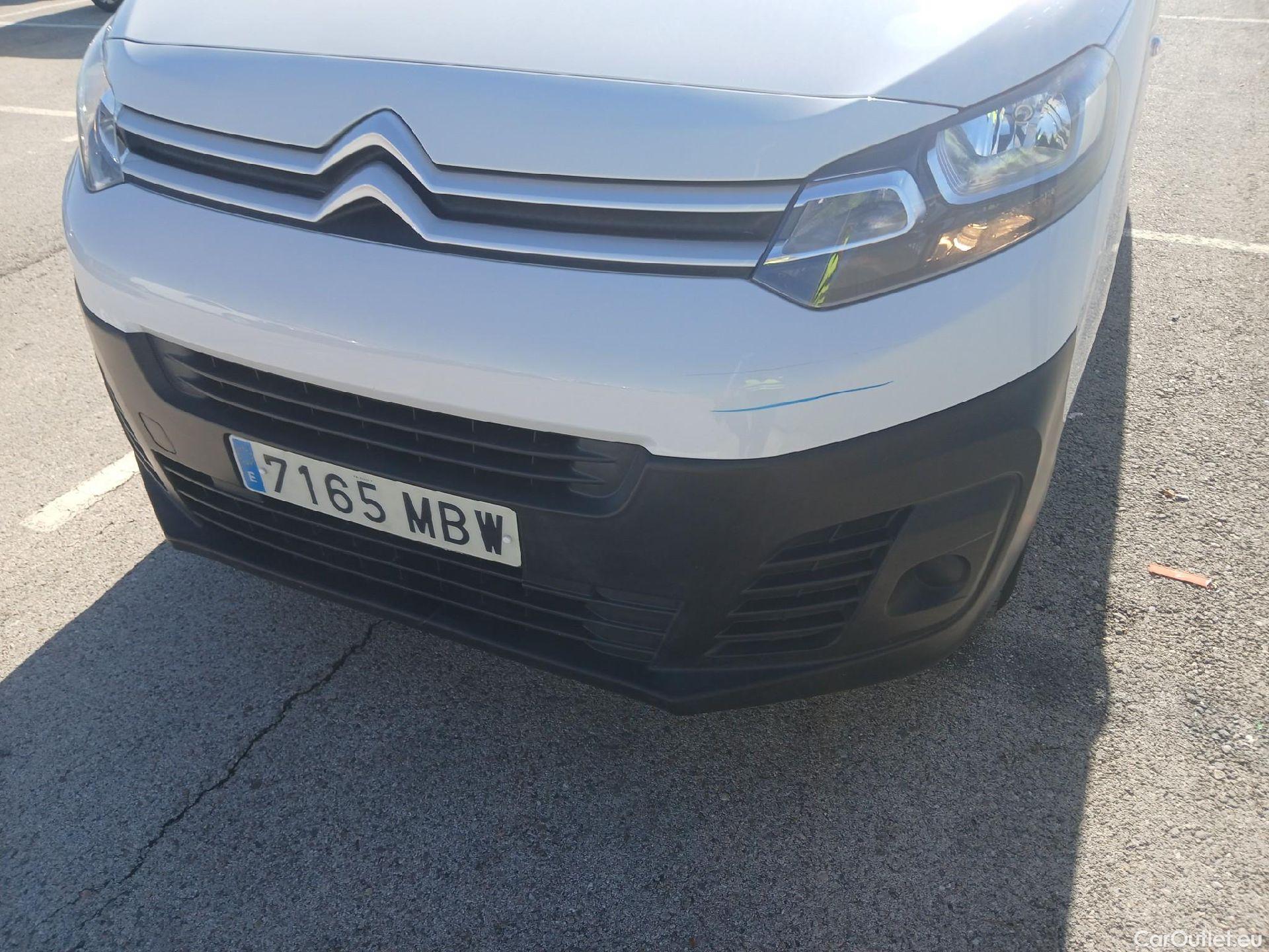  Citroen  Jumpy CITROEN  / 2016 / 4P / furgón Talla M BlueHDi 120 S&S 6v Control #17