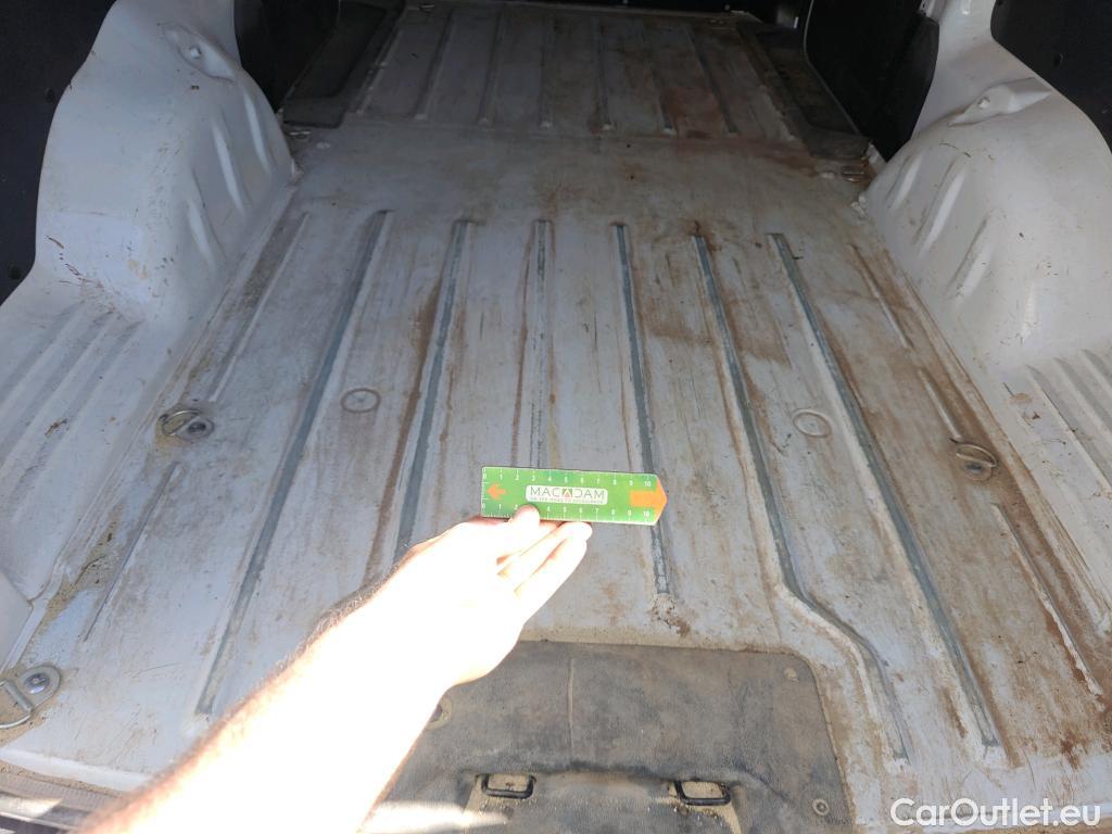  Peugeot  Expert PEUGEOT  / 2016 / 4P / furgón Furgón BlueHDi 100 S&S 6v Long #5