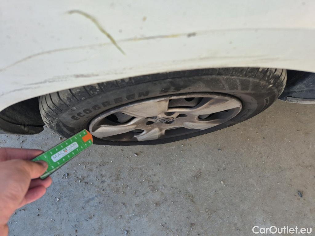  Opel  Combo OPEL  / 2012 / 3P / furgón derivado de turismo Cargo 1.3 CDTI 70kW (95CV) L1 H1 #52