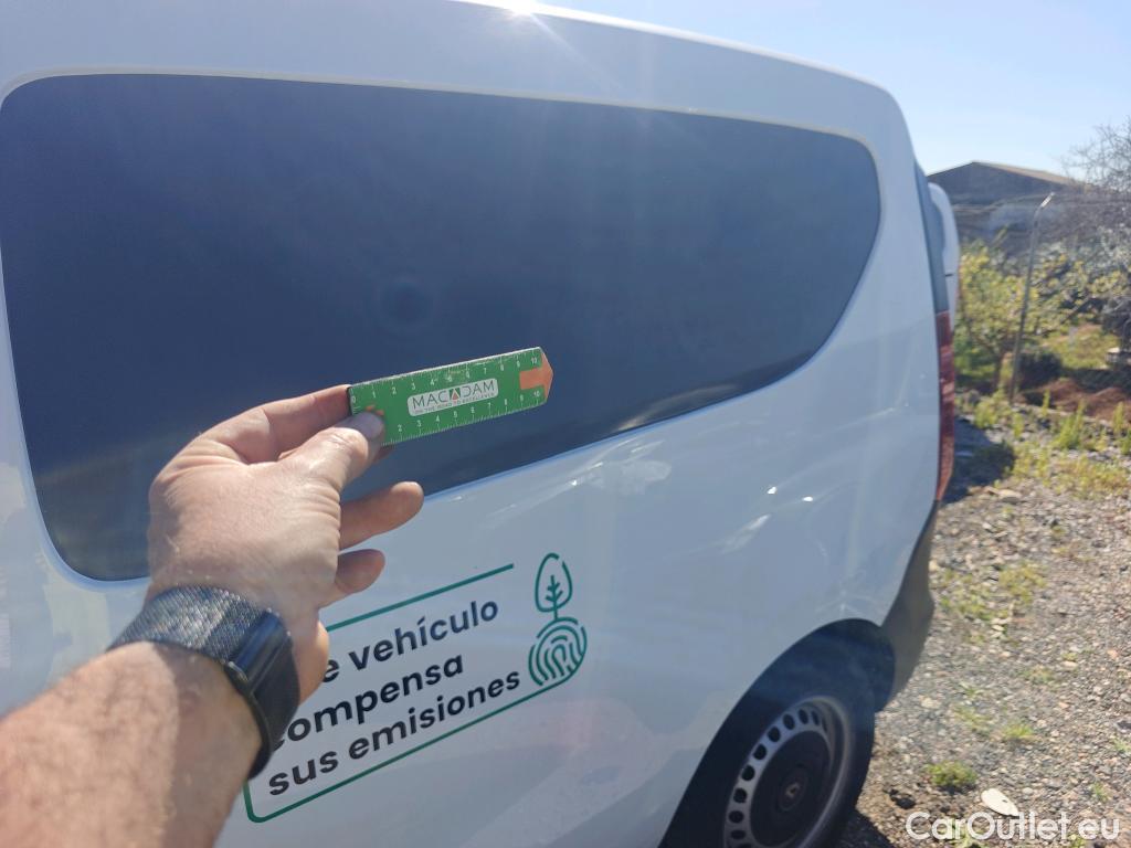  Renault  EXPRESS RENAULT  / 2021 / 4P / furgón derivado de turismo Confort 1.5 Blue dCi 55 kW (75 cv) #33