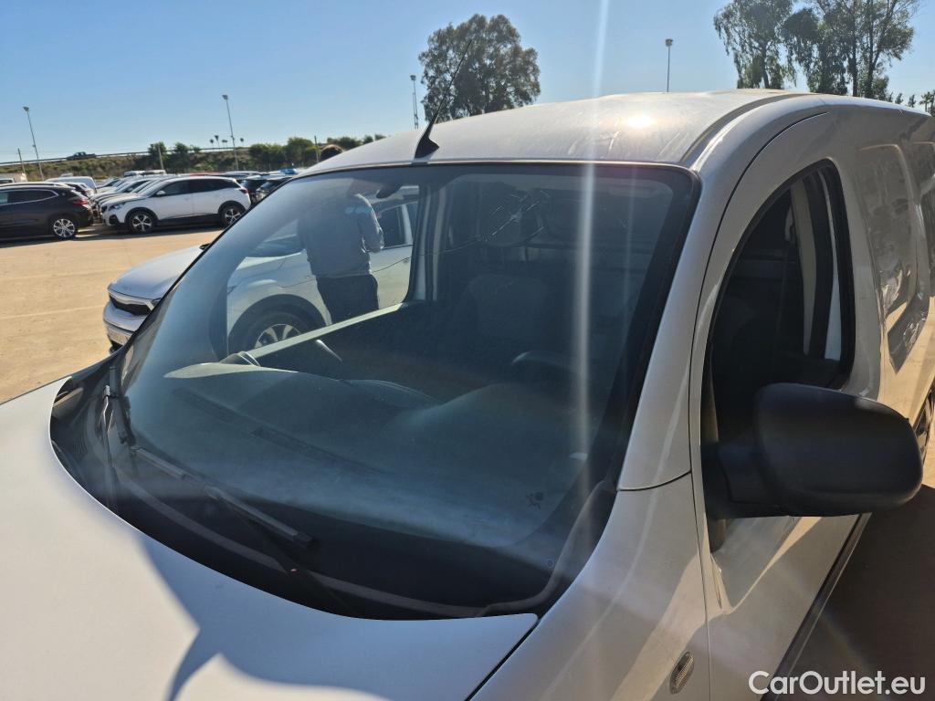  Nissan  NV200 NISSAN NV250 / 2019 / 4P / furgón 2pl 1.5dCi 70 kW (95CV) L2H1 ÓPTIMA #1