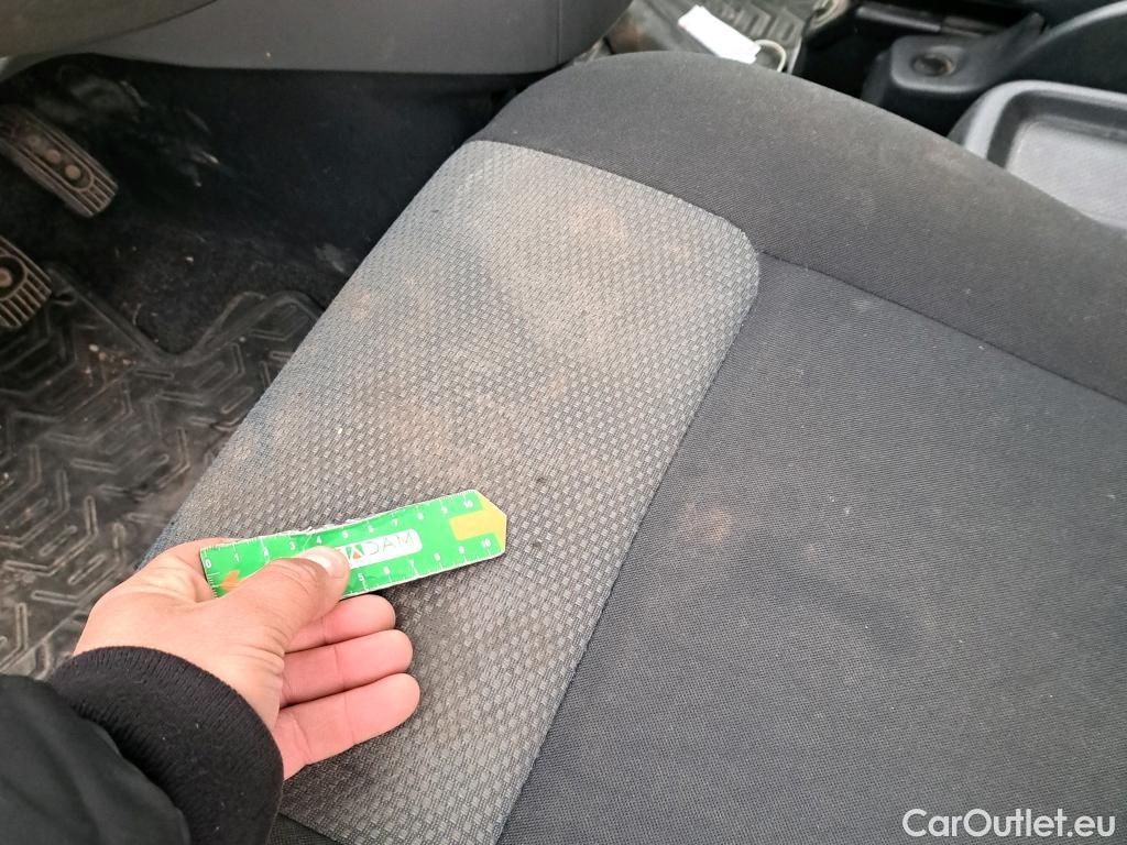  Nissan  NV200 NISSAN e- / 2009 / 5P / combi Combi 5 40 kWh PROFESIONAL #22