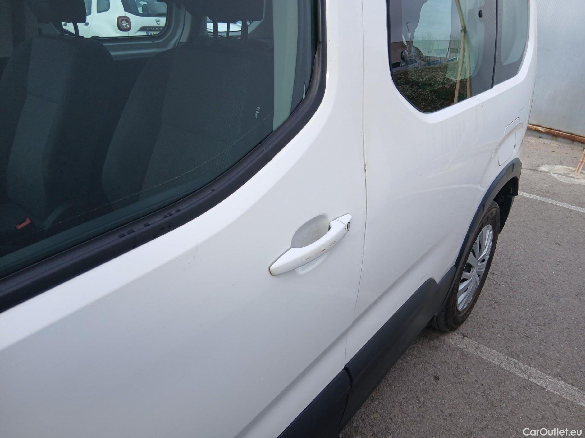  Peugeot  RIFTER PEUGEOT  / 2018 / 4P / combi Active Standard BlueHDi 73kW (IND) #15