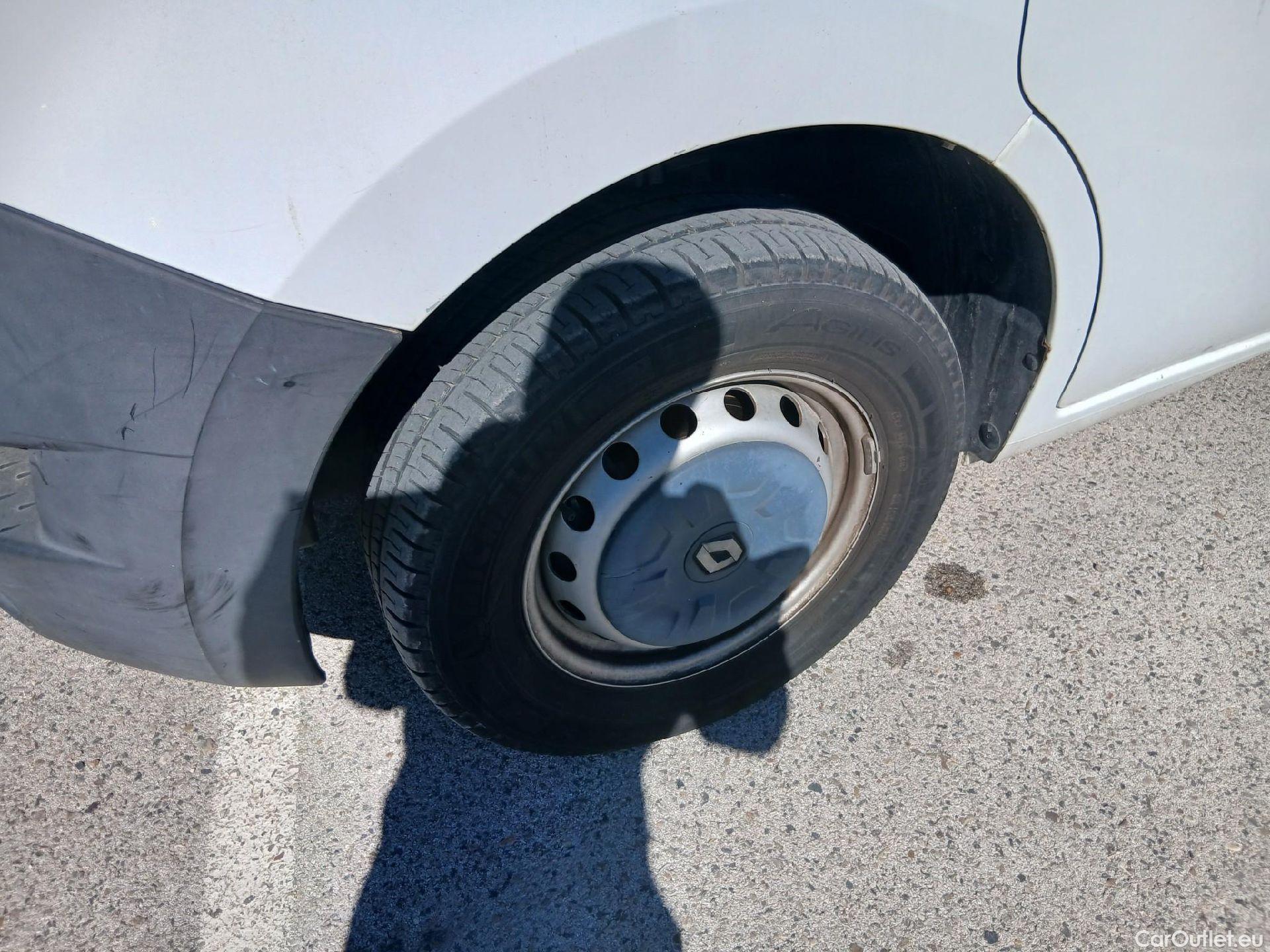  Renault  Master RENAULT  VU 4p 3G furgón Furgón T L2H2 3500 dCi 125 #1