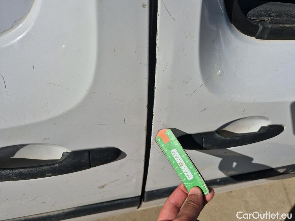  Nissan  NV200 NISSAN NV250 / 2019 / 4P / furgón 2pl 1.5dCi 70 kW (95CV) L2H1 ÓPTIMA #25