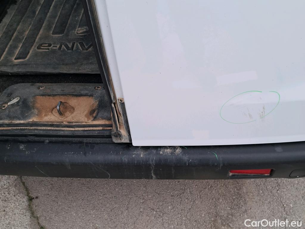  Nissan  NV200 NISSAN e- / 2009 / 5P / combi Combi 5 40 kWh PROFESIONAL #14