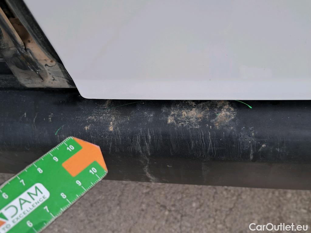  Nissan  NV200 NISSAN e- / 2009 / 5P / combi Combi 5 40 kWh PROFESIONAL #15