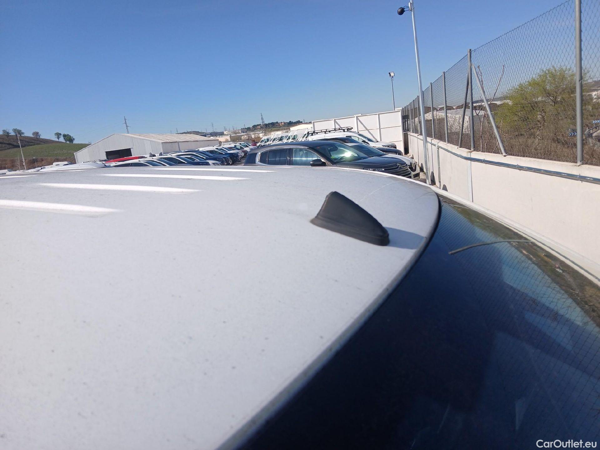  Toyota  Proace TOYOTA  City / 2020 / 5P / combi 1.5D 96kW (130CV) VX L2 7 PLAZAS #5