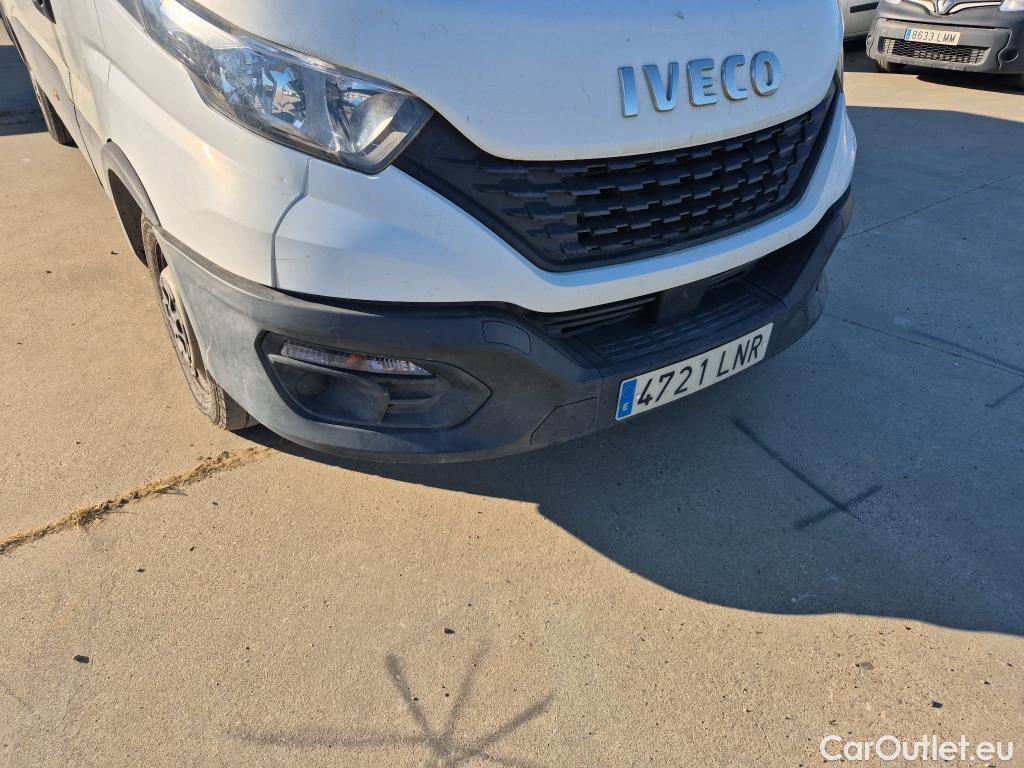  Iveco  Daily IVECO  / 2019 / 4P / combi 35S 14H V 4100/H2 16H M3 #38
