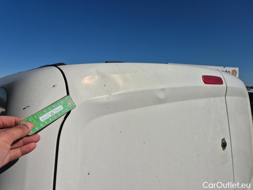  Opel  Combo OPEL  / 2012 / 3P / furgón derivado de turismo Cargo 1.3 CDTI 70kW (95CV) L1 H1 #18