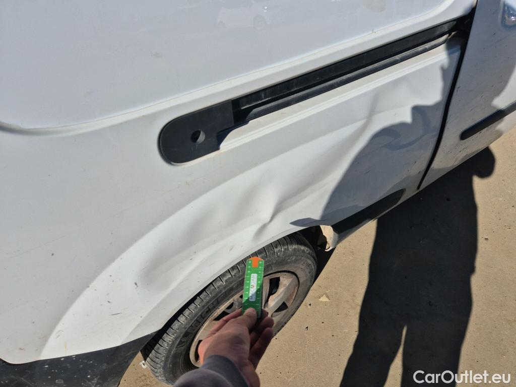  Nissan  NV200 NISSAN NV250 / 2019 / 4P / furgón 2pl 1.5dCi 70 kW (95CV) L2H1 ÓPTIMA #4