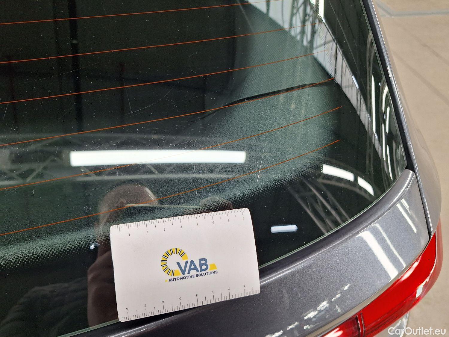  Bmw  Serie 3 BMW, 3-serie Touring '18, BMW 3 Reeks Touring 320dA (120 kW) 5d #42