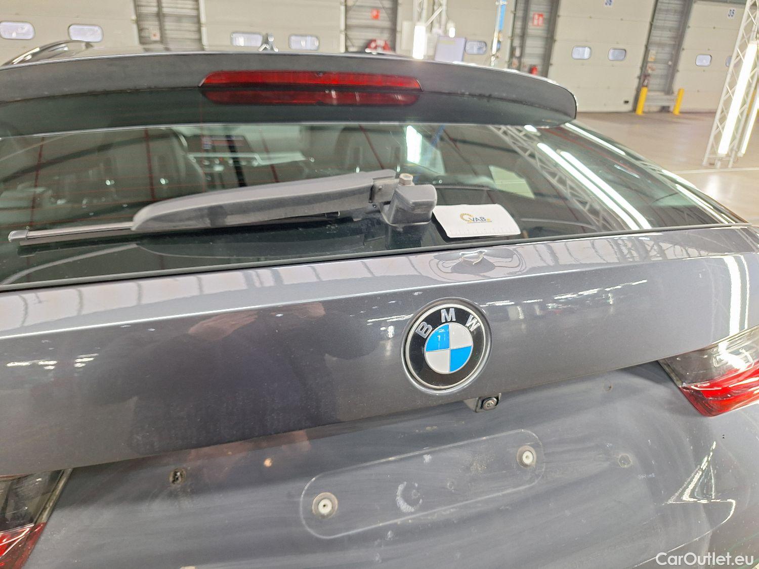  Bmw  Serie 3 BMW, 3-serie Touring '18, BMW 3 Reeks Touring 320dA (120 kW) 5d #36