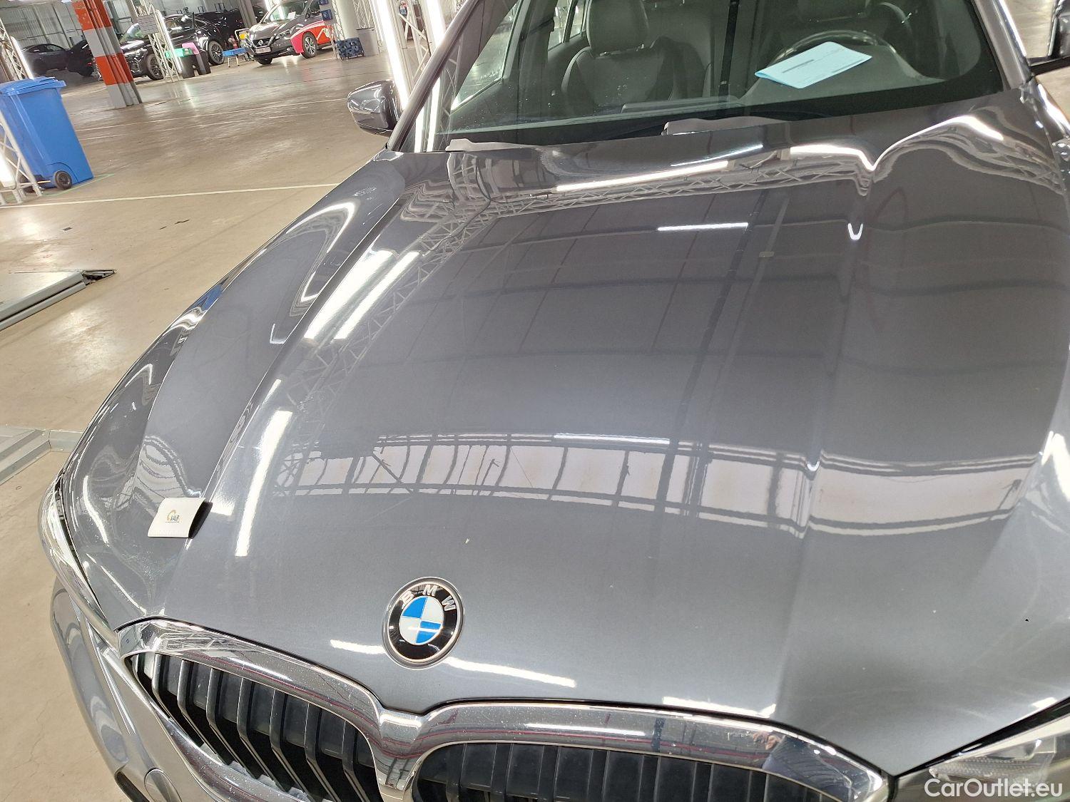  Bmw  Serie 3 BMW, 3-serie Touring '18, BMW 3 Reeks Touring 320dA (120 kW) 5d #50