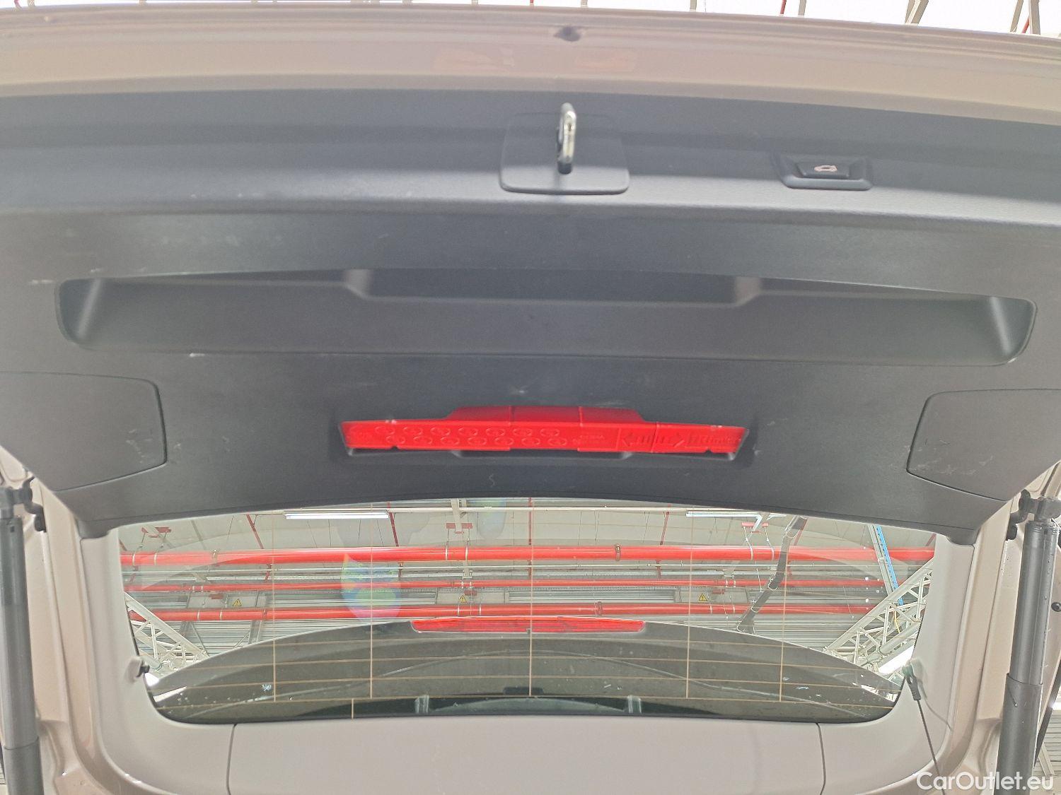  Bmw  X1 BMW,  FL'19 PHEV, BMW  xDrive25e (162 kW) 5d #24