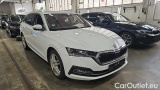  Skoda  Octavia 1.4 TSI iV DSG FIRST EDITION COMBI #2