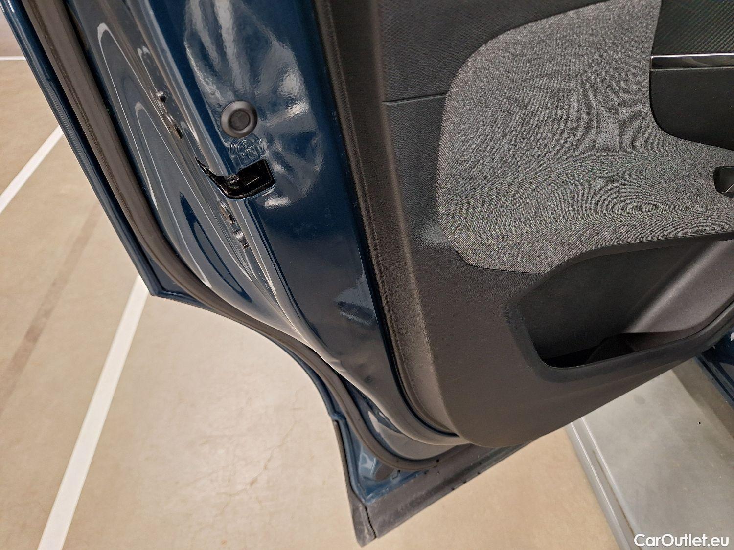  Peugeot  5008 Peugeot,  FL'20, Peugeot  1.5 BlueHDi 96kW S&S Active Pack 5d #29