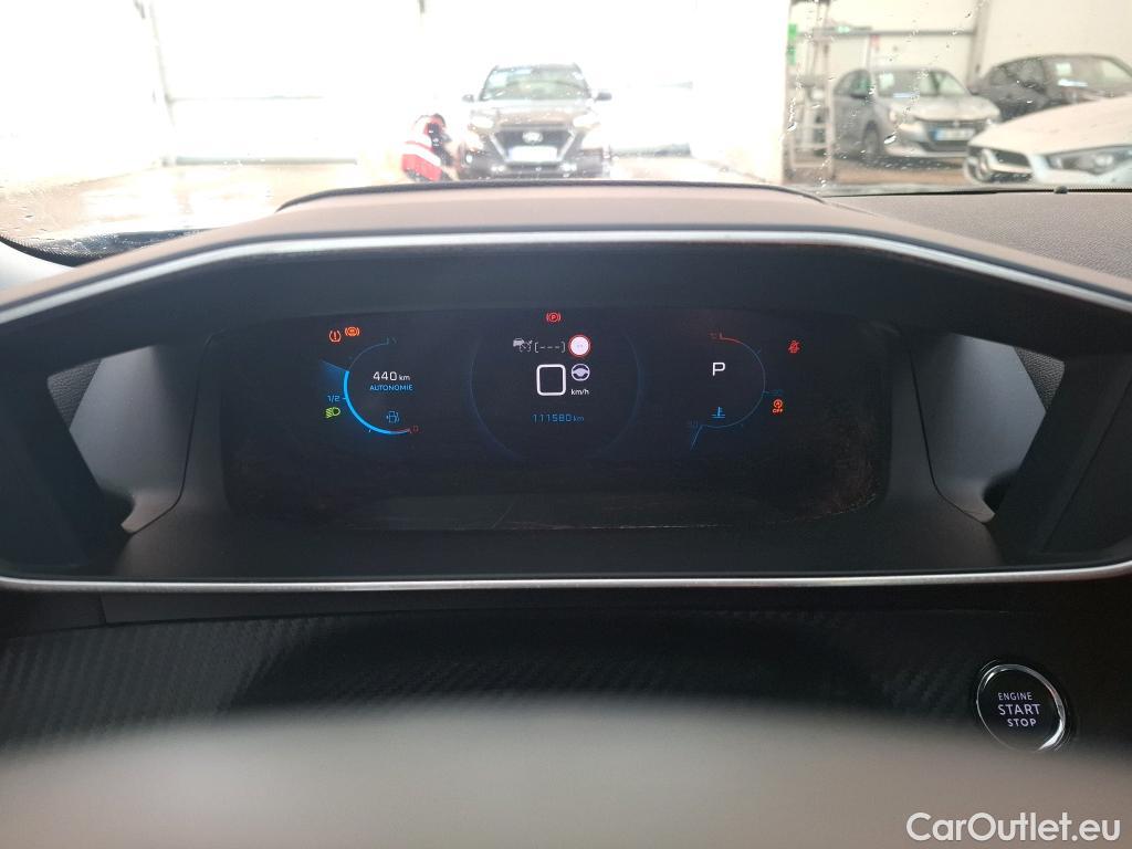  Peugeot  2008  Allure Business 1.5 HDi 130CV BVA8 E6d #16