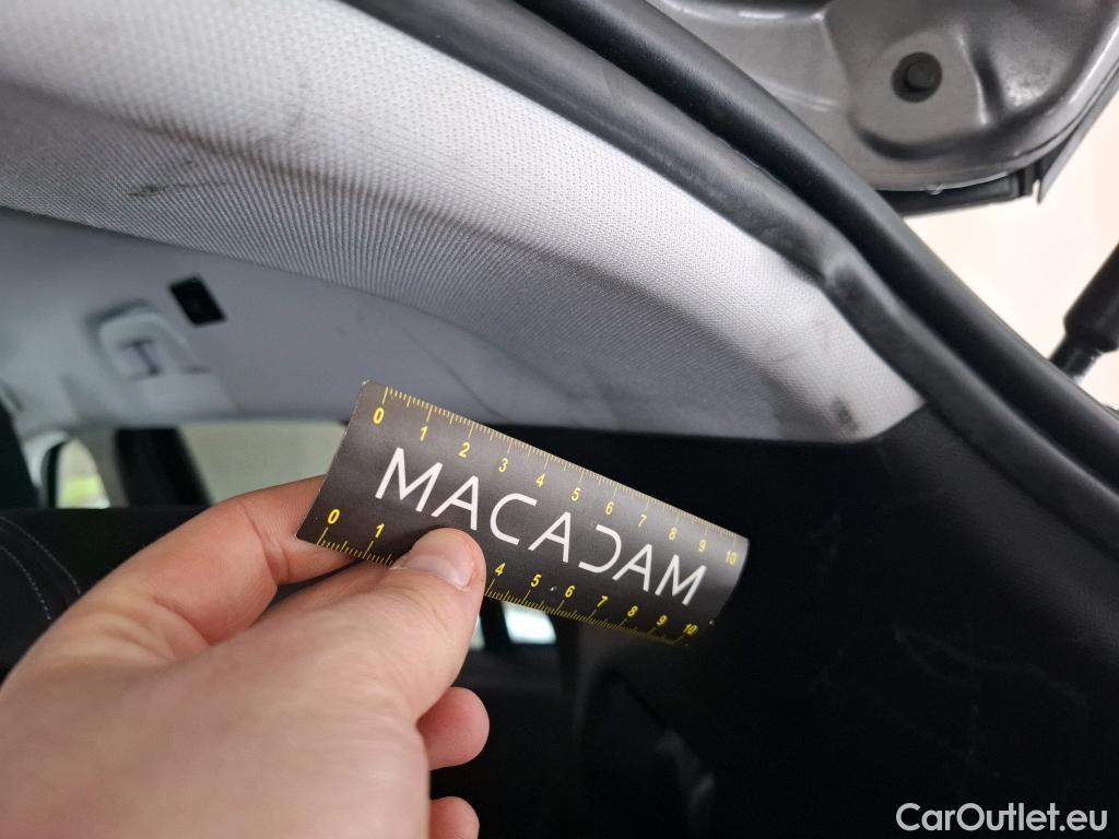  Peugeot  2008  Allure Business 1.5 HDi 130CV BVA8 E6d #15