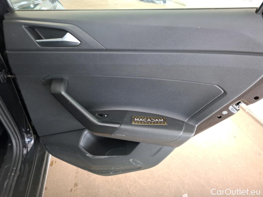  Volkswagen  Taigo VOLKSWAGEN  / 2021 / 5P / SUV 1.0 TSI 110 DSG Life #16