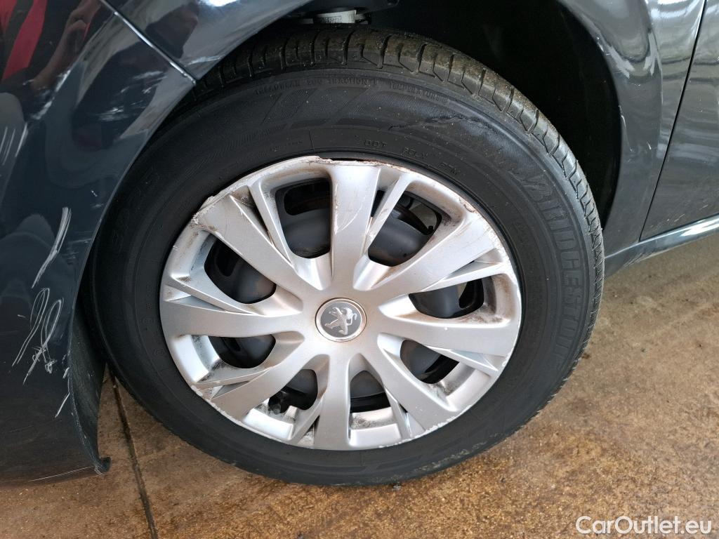  Peugeot  208  Active Business 1.2 80CV BVM5 E6dT #74