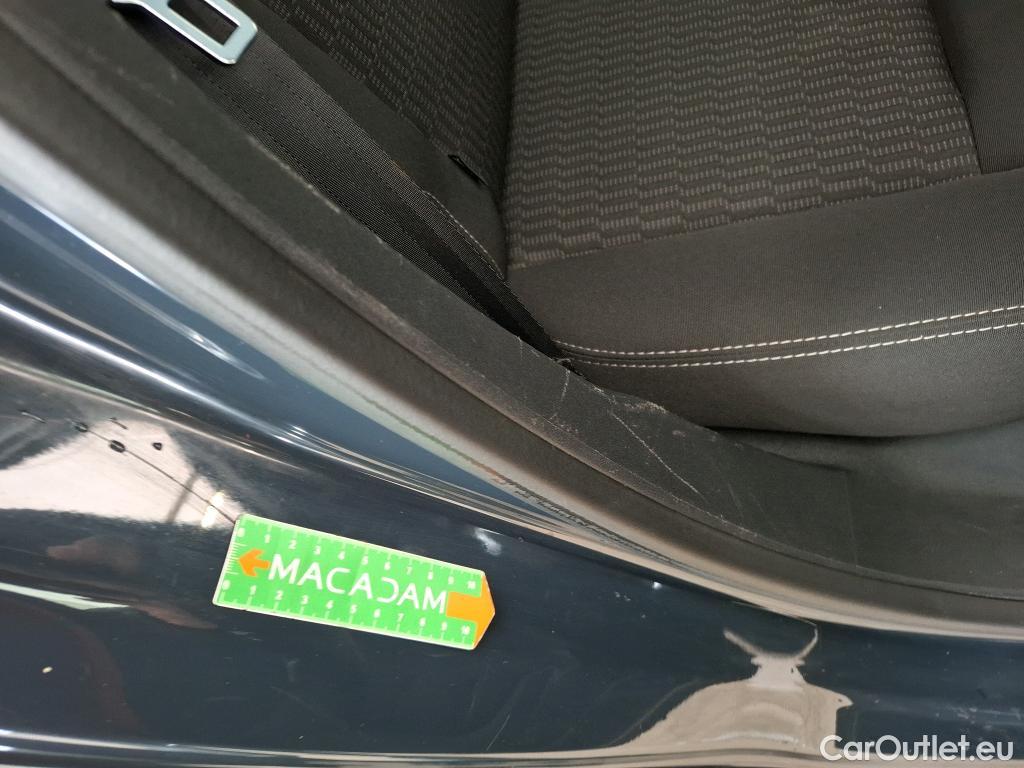  Peugeot  208  Active Business 1.2 80CV BVM5 E6dT #54