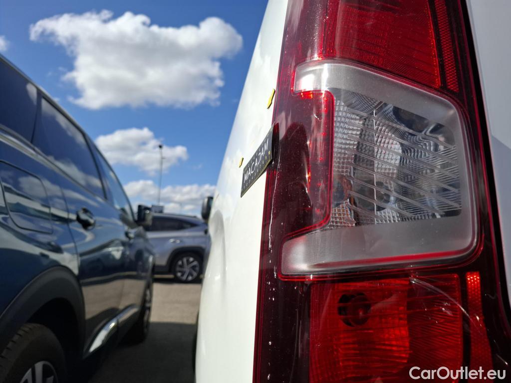  Citroen  Berlingo  Fourgon Driver M 1000 1.5 BlueHDi 100CV BVM5 E6dT #10